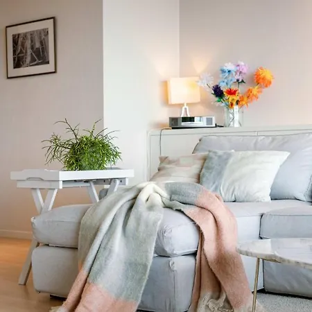 Beautiful 3 Bedroom With Sea-view In
