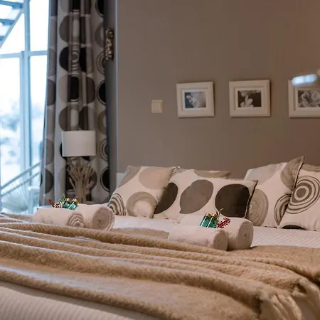Apartmán Beautiful 3 Bedroom With Sea-view In